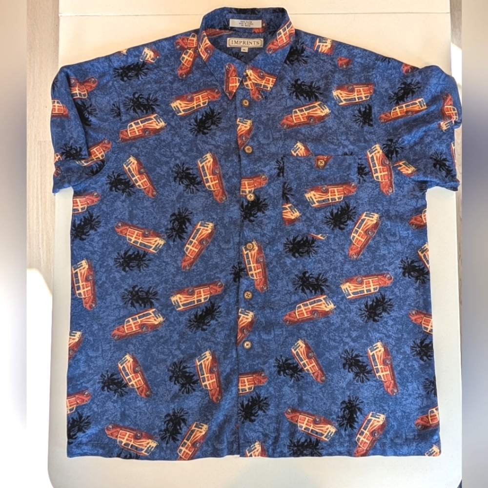 Vintage Imprints rayon button up w woody station wagons, wood buttos. XL.